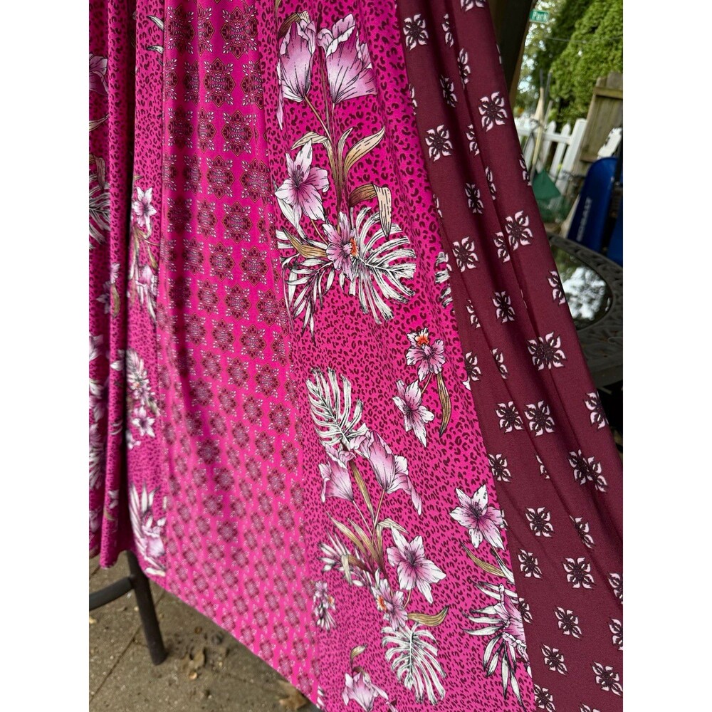 White House Black Market M Pink Burgundy Floral Mesh Lined V-Neck Maxi Dress nwt